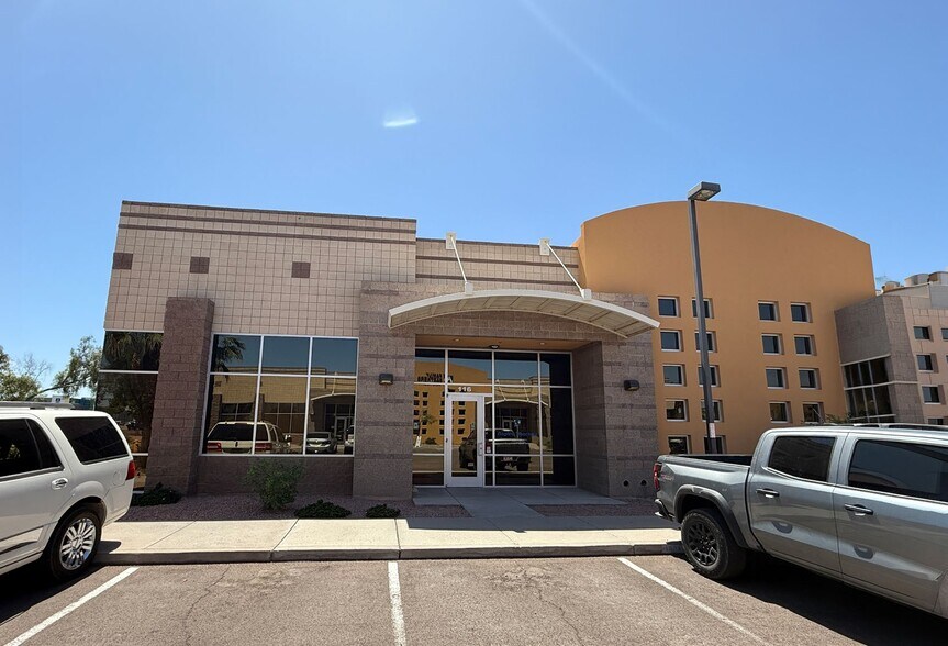 8765 W Kelton Ln, Peoria, AZ à vendre - Photo du bâtiment - Image 1 de 4