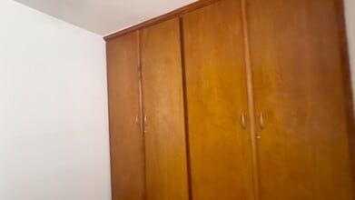 1033 Gayley Ave, Los Angeles, CA for lease - Commercial Listing Video