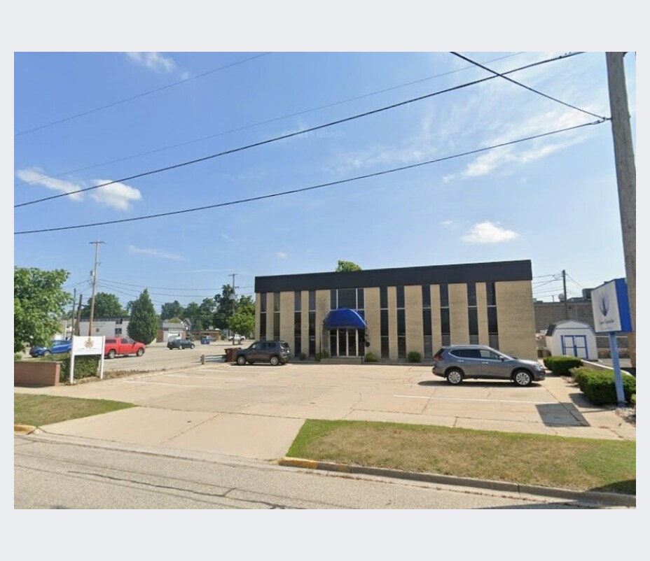 110 Elm St, Big Rapids, MI for sale Primary Photo- Image 1 of 3