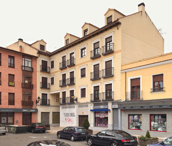 Plaza España, 20, Torrijos, Toledo à vendre - Photo du bâtiment - Image 2 de 3