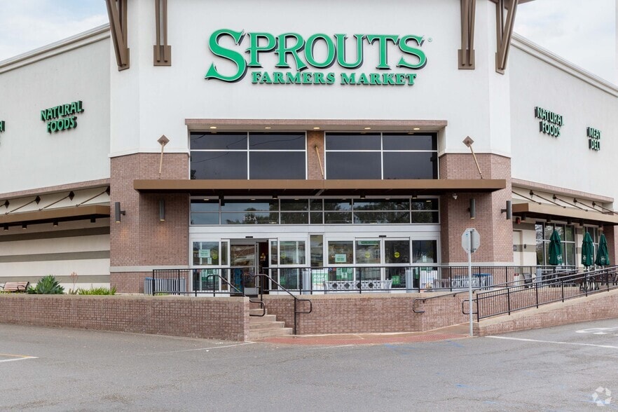 305-487 Madonna Rd, San Luis Obispo, CA for lease - Building Photo - Image 2 of 4