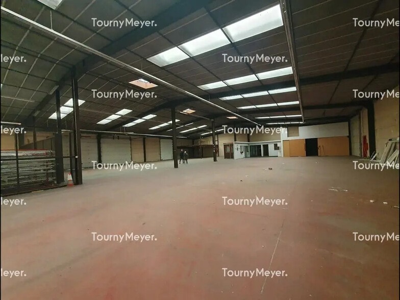 Office in Mérignac for lease - Building Photo - Image 3 of 7