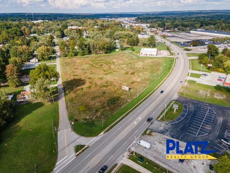 2571 Elm Rd, Warren, OH à vendre - Photo du bâtiment - Image 3 de 9