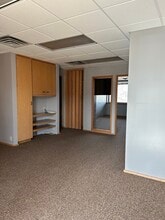 2525 W Main St, Rapid City, SD à louer Photo intérieure- Image 2 de 5