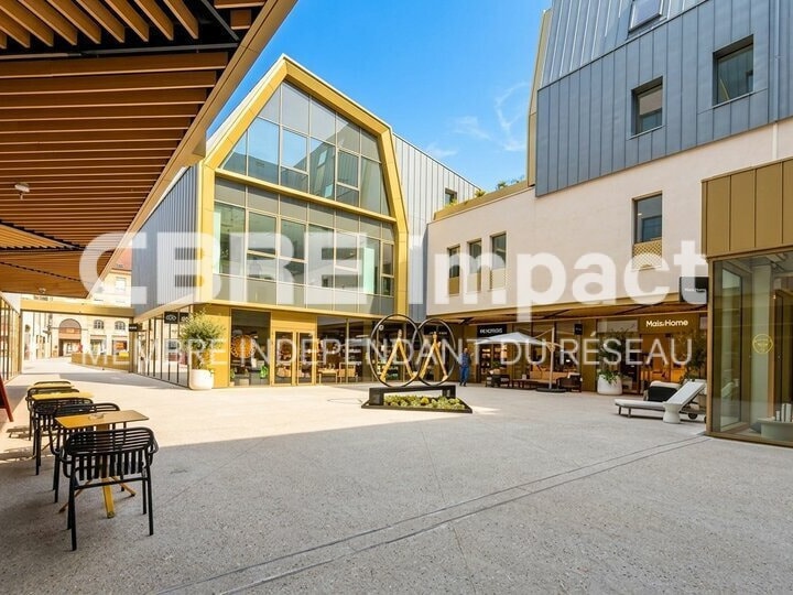 Centre Dauphine, Dijon for lease - Building Photo - Image 1 of 5