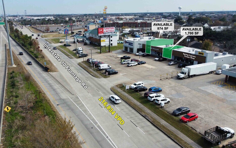 22121-22147 Katy Fwy, Katy, TX à louer - Photo du bâtiment - Image 3 de 7