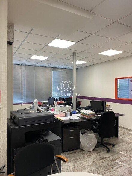 Bureau dans Villeurbanne à vendre - Photo intérieure - Image 2 de 5