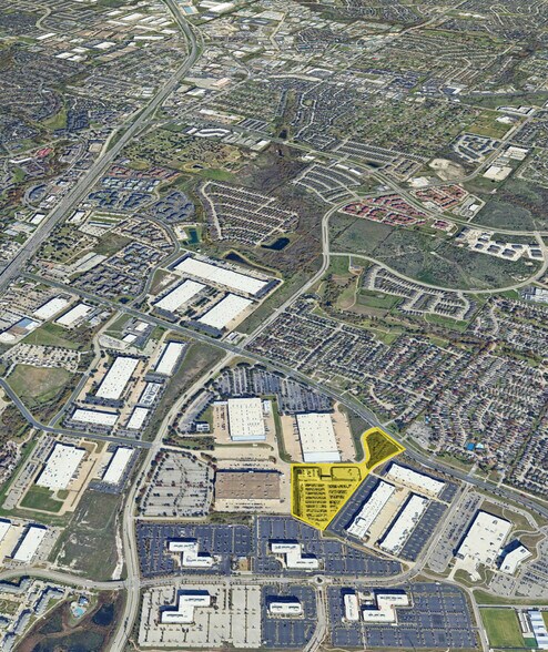 201 W Howard Ln, Austin, TX à louer - Photo du bâtiment - Image 2 de 5