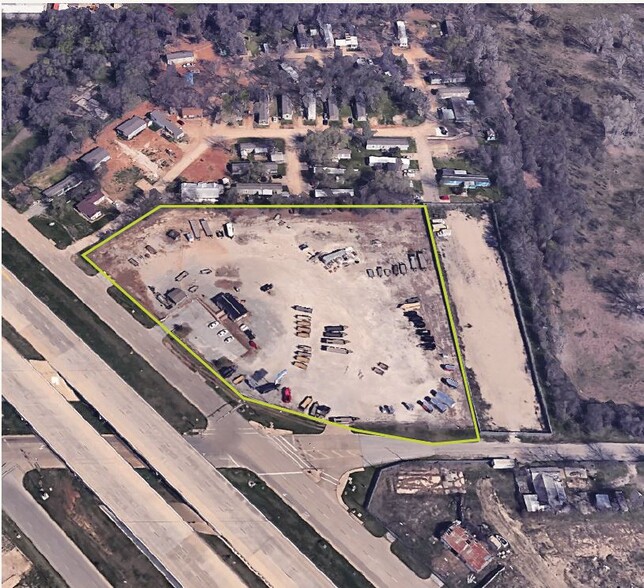 10050 Jacksboro Hwy, Fort Worth, TX for lease - Primary Photo - Image 1 of 7