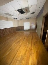 100 S Jefferson St, New Castle, PA for lease Interior Photo- Image 2 of 10