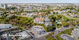 Plus de détails pour 215 Riverside Ave, Newport Beach, CA - Vente au détail à louer