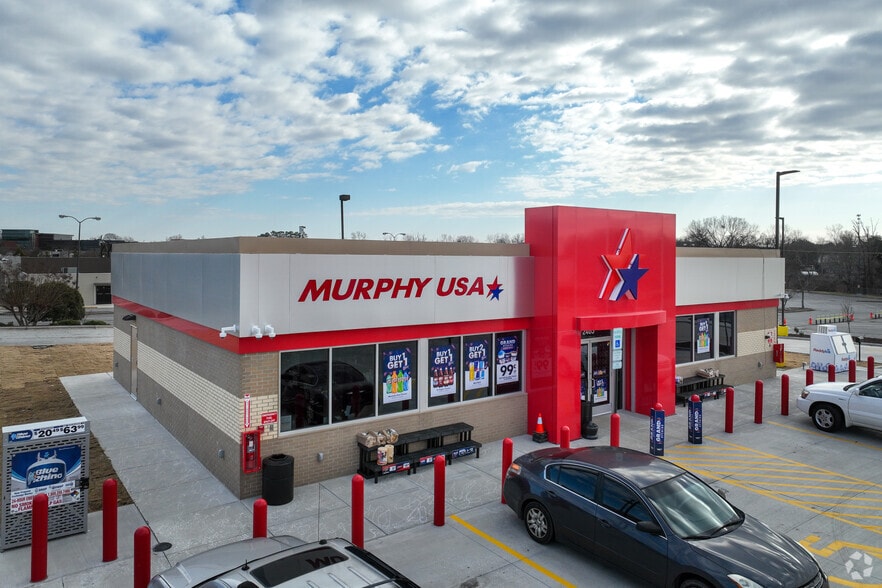 2403 Randleman Rd, Greensboro, NC for sale - Building Photo - Image 2 of 6