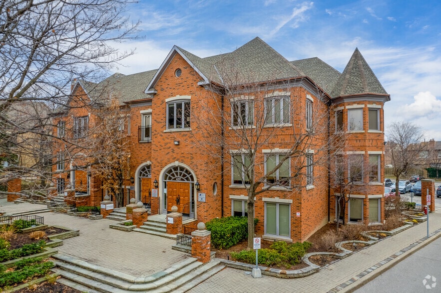 4259-4261 Sherwoodtowne Blvd, Mississauga, ON à louer - Photo principale - Image 1 de 5