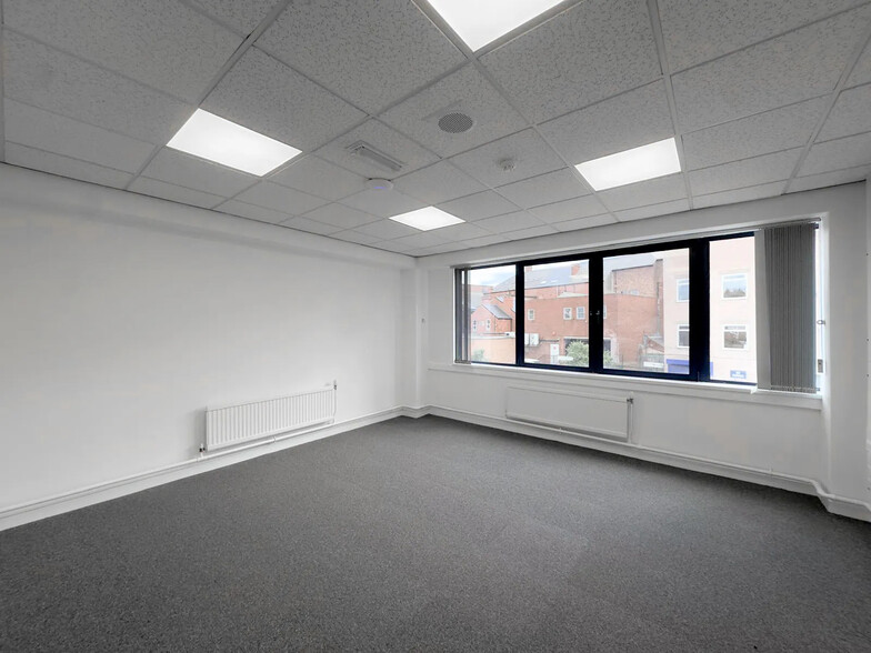 Newcastle Ave, Worksop for lease - Building Photo - Image 3 of 13