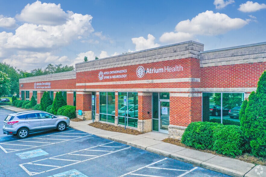 10502 Park Rd, Charlotte, NC for lease - Building Photo - Image 2 of 4