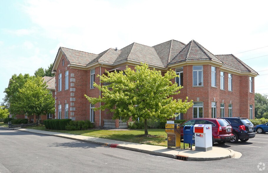 501 N Riverside Dr, Gurnee, IL à louer - Photo principale - Image 1 de 6