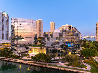 Plus de détails pour 501 Brickell Key Dr, Miami, FL - Bureau à louer