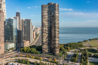 Plus de détails pour 505 N Lake Shore Dr, Chicago, IL - Multi-résidentiel à vendre