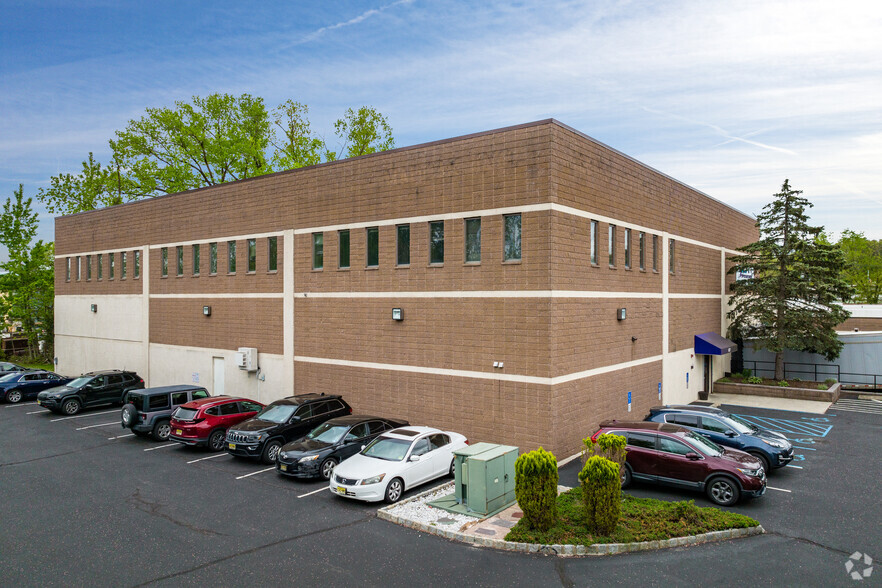 661 State Route 23, Wayne, NJ for sale - Building Photo - Image 1 of 1