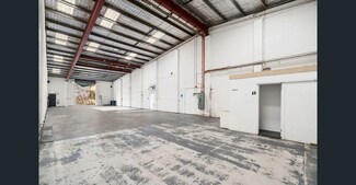 Plus de détails pour 106 Old Pittwater Rd, Brookvale - Industriel à louer