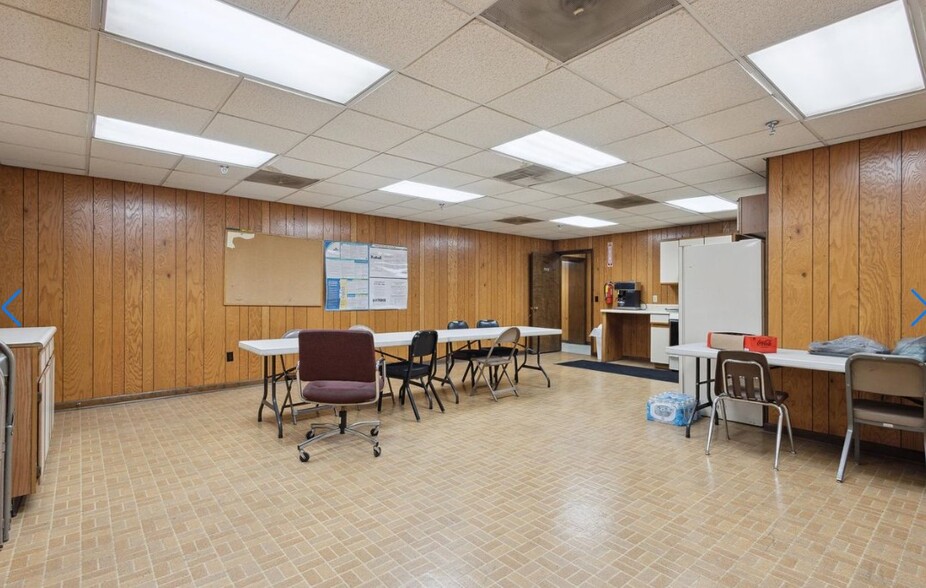 1551 S Wilcox Dr, Kingsport, TN for lease - Interior Photo - Image 3 of 4