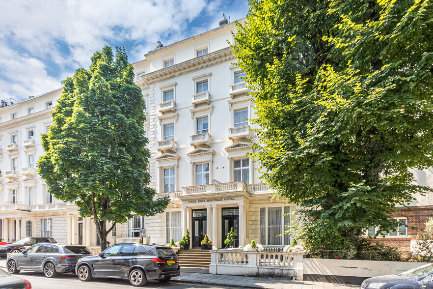 47-48 Leinster Gdns, London for sale - Primary Photo - Image 1 of 3