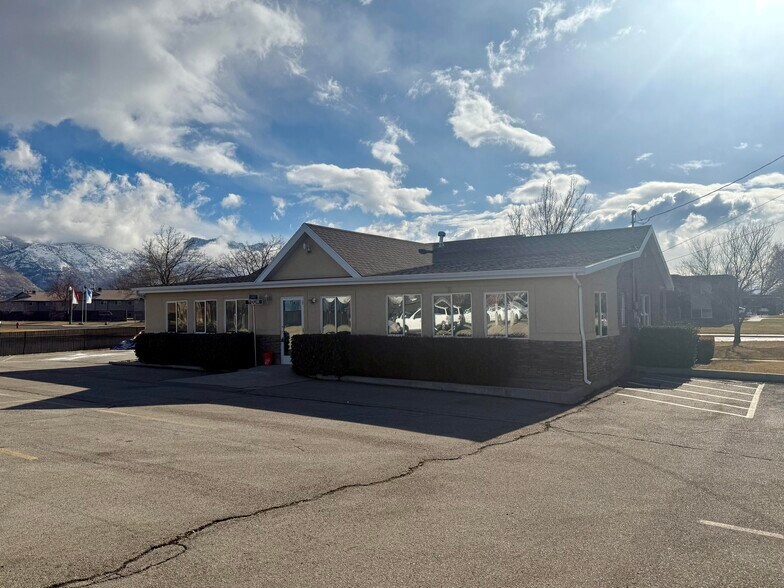 15 E 700 N, Orem, UT à louer - Photo du bâtiment - Image 2 de 9