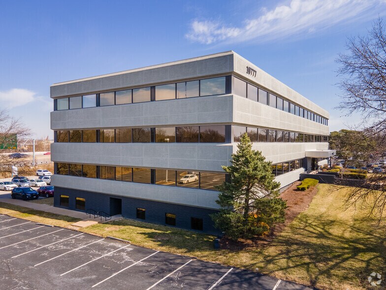 10777 Sunset Office Dr, Sunset Hills, MO à louer - Photo du bâtiment - Image 2 de 9