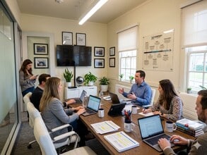 1163-1167 Gorgas Ave, San Francisco, CA for lease Interior Photo- Image 2 of 15