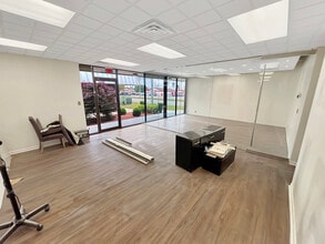 907 Rivergate Pky, Goodlettsville, TN for lease Interior Photo- Image 2 of 3