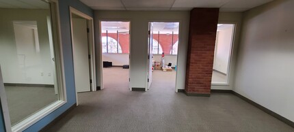 333 High St NE, Salem, OR for lease Interior Photo- Image 2 of 16