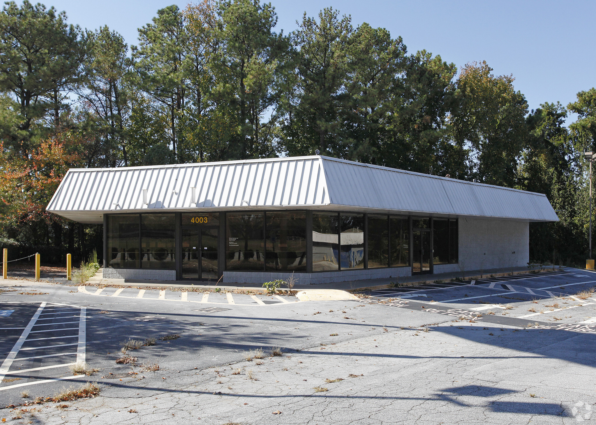 4003 Main St, Atlanta, GA for sale Primary Photo- Image 1 of 1