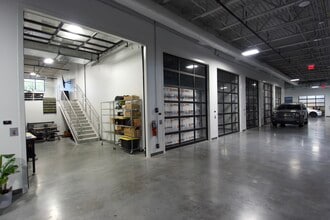 4229 Highway 620 N, Austin, TX à louer Photo intérieure- Image 2 de 13