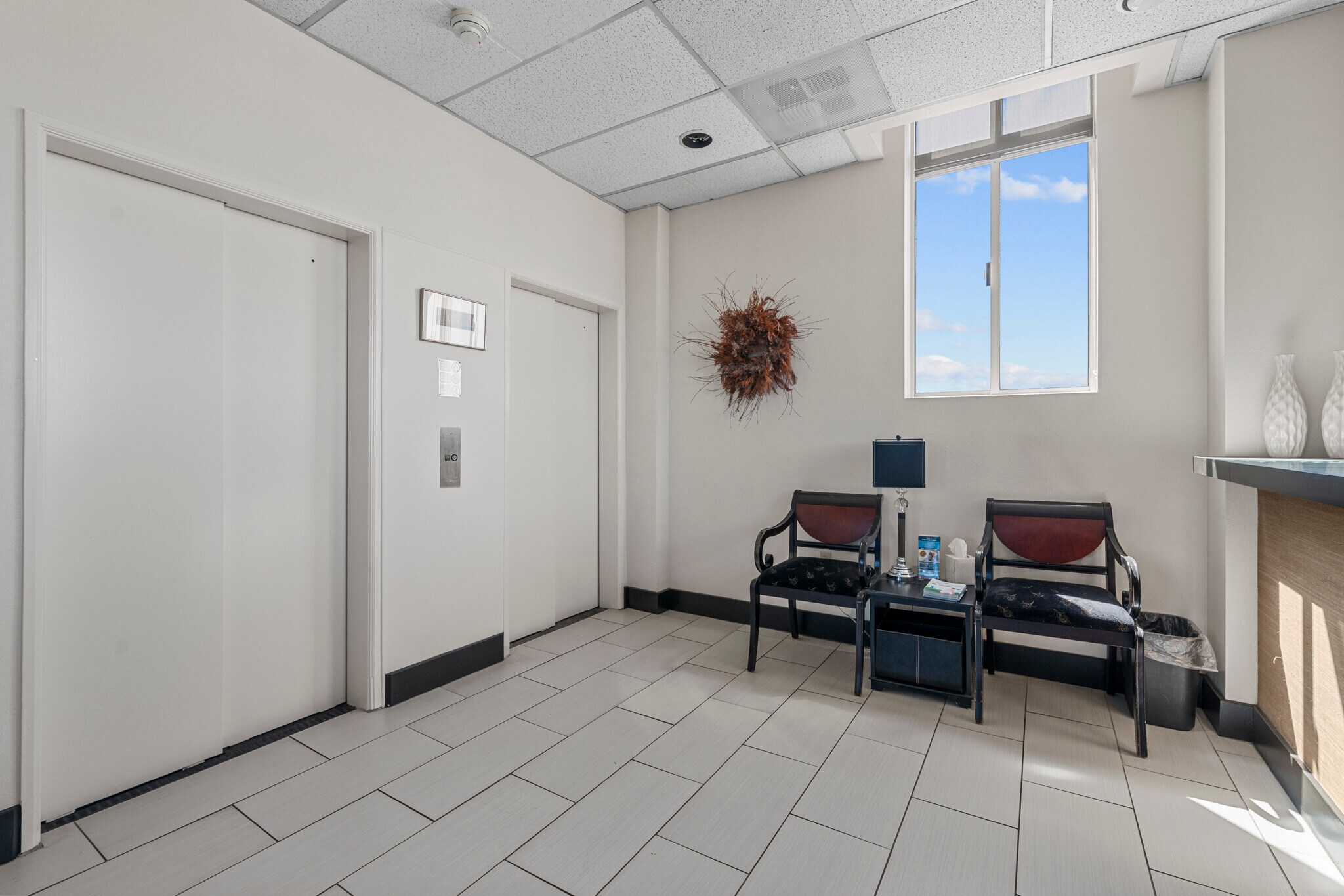 388 State St, Salem, OR à louer Photo intérieure- Image 1 de 7