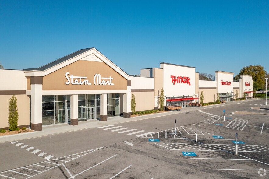 9510-9676 Quivira Rd, Lenexa, KS à louer - Photo du bâtiment - Image 1 de 17