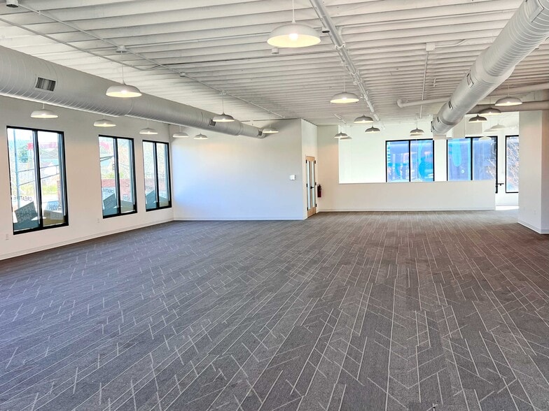 33 Georgia Ave SE, Atlanta, GA for lease - Interior Photo - Image 2 of 6