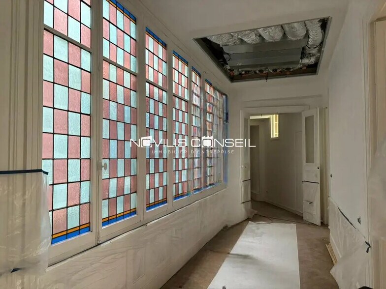 Office in Toulouse for lease - Interior Photo - Image 2 of 7