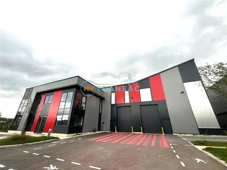 Flex dans Limeil-Brévannes à louer - Photo du bâtiment - Image 2 de 13