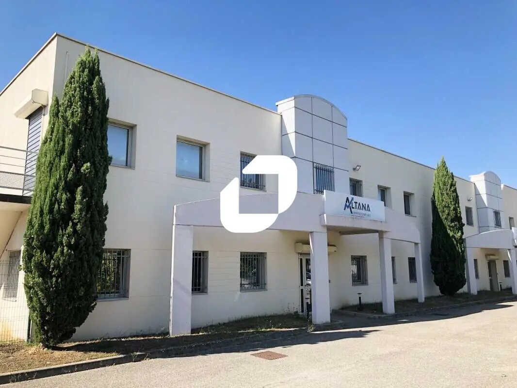 Office in Saint-Priest for sale Building Photo- Image 1 of 11