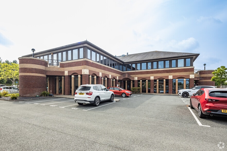 Lakeside, Chester for lease - Building Photo - Image 2 of 7