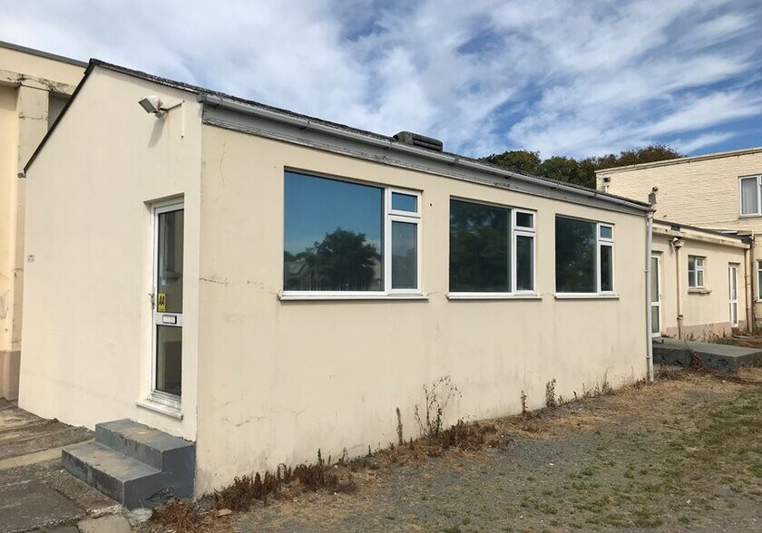 Les Grippios, Guernsey à louer - Photo du bâtiment - Image 2 de 3