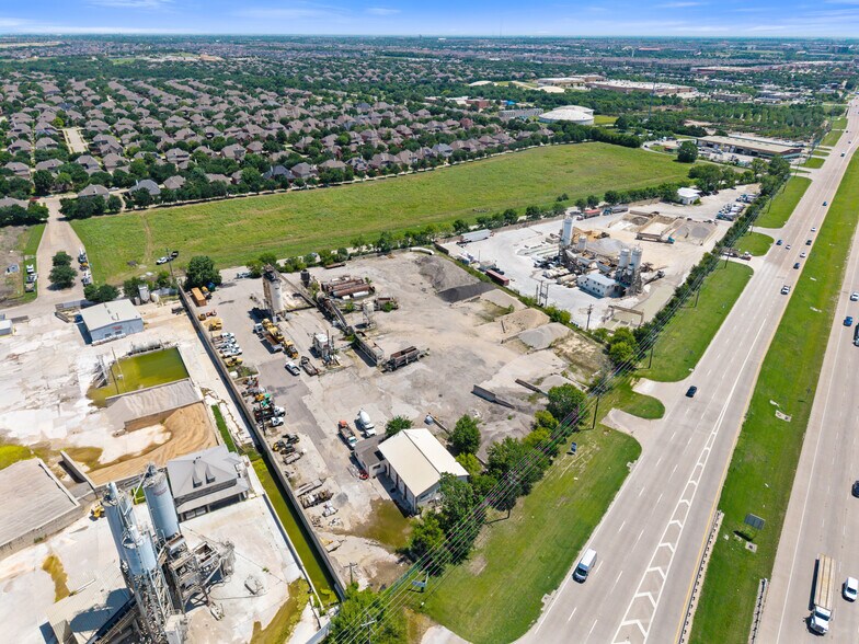 14900 State Highway 121, Frisco, TX à vendre - Photo du bâtiment - Image 3 de 12