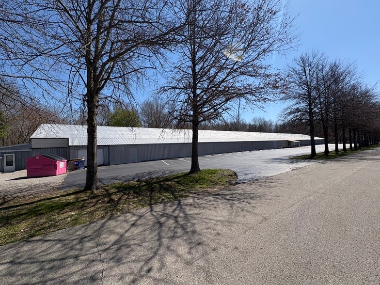 52 Cypress Ln, Guthrie, KY for lease - Building Photo - Image 2 of 2