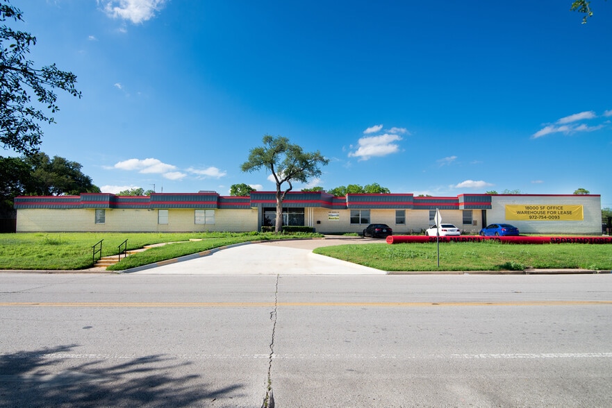 2925 Merrell Rd, Dallas, TX for lease - Building Photo - Image 1 of 12