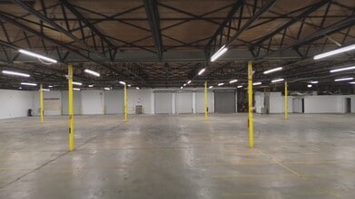 4700 Walgreen Rd, Jacksonville, FL for lease - Commercial Listing Video