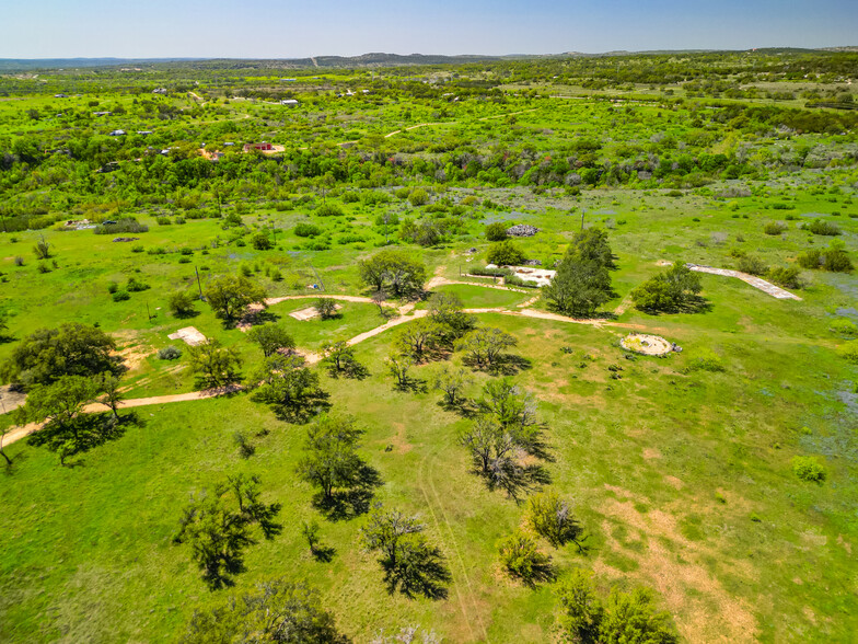 Paleface Ranch Road, Spicewood, TX à vendre - Photo du b timent - Image 2 de 5