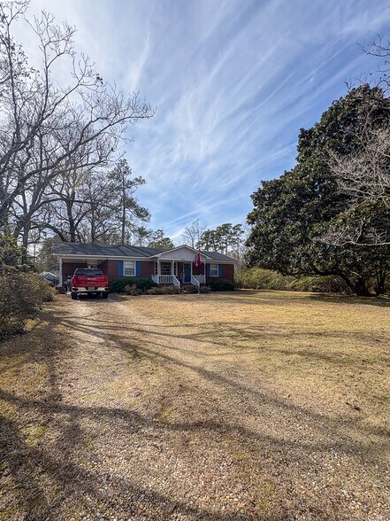 216 W 7th North St, Summerville, SC à louer - Photo du bâtiment - Image 3 de 5