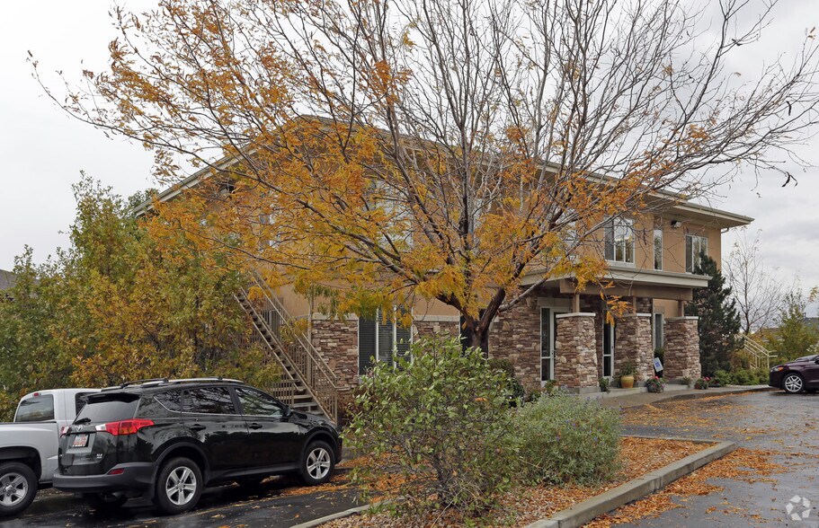 3375 W Mayflower Ave, Lehi, UT à louer - Photo du bâtiment - Image 2 de 9