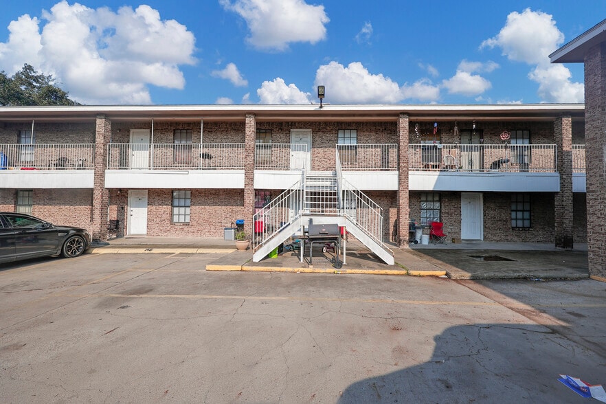 1000 W Caffery Ave, Pharr, TX for sale - Building Photo - Image 3 of 7