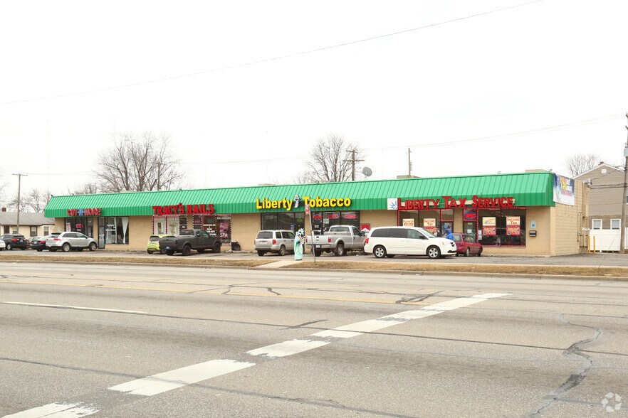 3460-3472 Dix Hwy, Lincoln Park, MI à louer - Photo du bâtiment - Image 2 de 8
